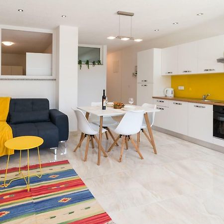 Apartment Arna Krk Town Exterior foto