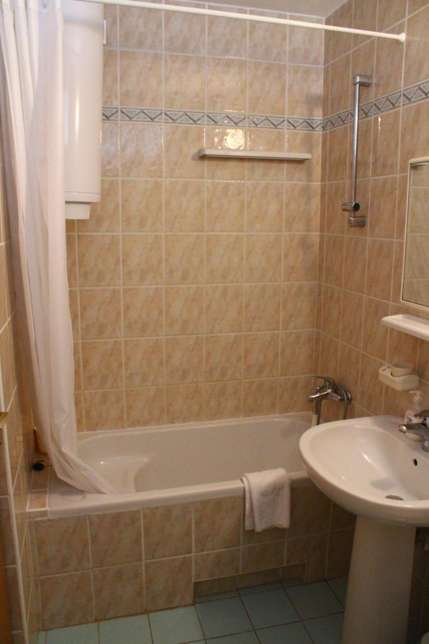 Apartment Arna Krk Town Exterior foto