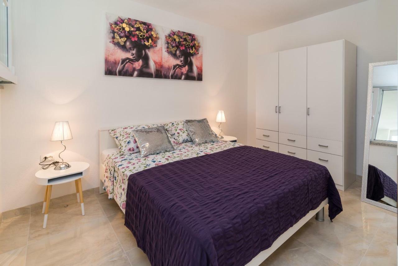 Apartment Arna Krk Town Exterior foto